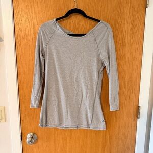lululemon athletica Light Gray Long Sleeve Top